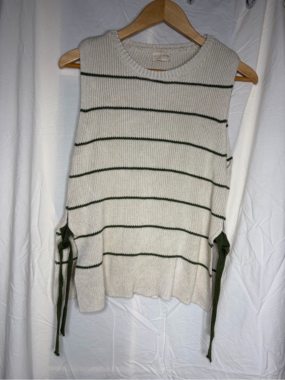 Sleeveless Crewneck Side-Tie Sweater Vest - Cream with Green Stripes